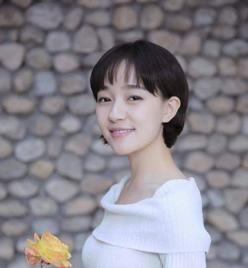 张天天最新爆料陈奕诺图片,陈奕诺神秘瞬间大揭秘 第1张 张天天最新爆料陈奕诺图片,陈奕诺神秘瞬间大揭秘 第1张